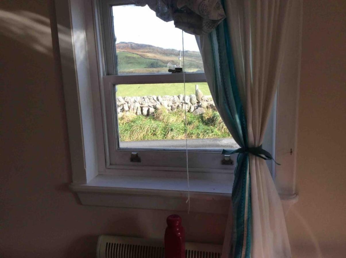 Quaint And Quirky Former Crofters Cottage In Port Ellen Dış mekan fotoğraf